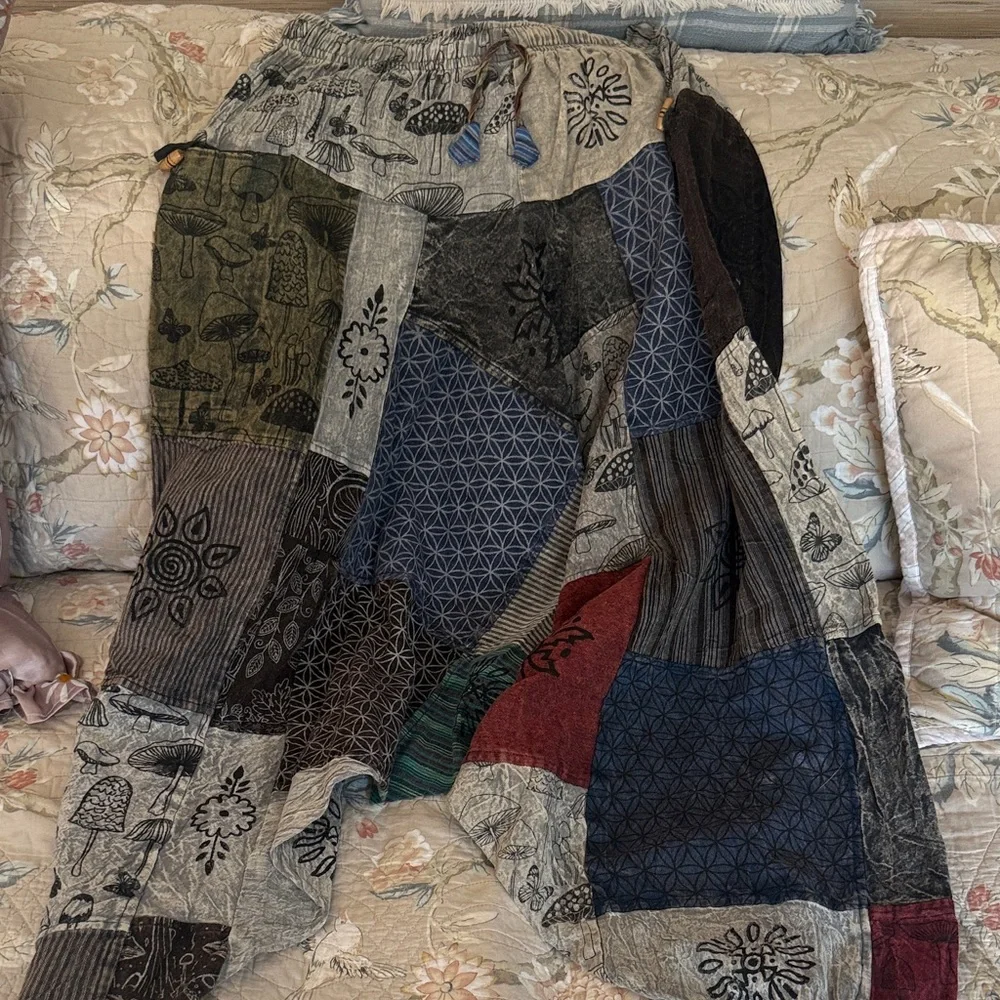 Patchwork Bohemian Harem Pants NWOT - Picture 5 of 16